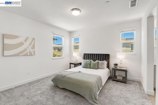 5048 Ashbrook St, Roseville, CA 95747