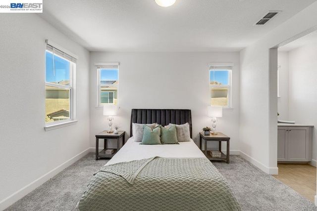 5048 Ashbrook St, Roseville, CA 95747