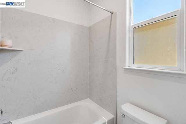 5048 Ashbrook St, Roseville, CA 95747
