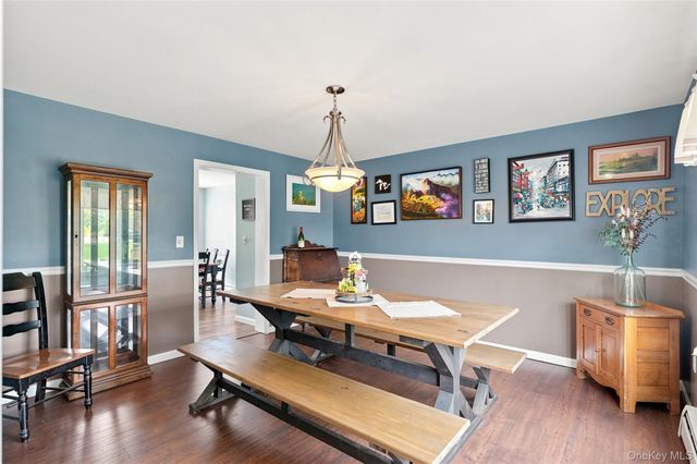 18 English Way, Pleasant Valley, NY 12569