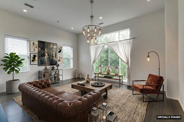 1201 5th Ave N Apt 203, Nashville, TN 37208