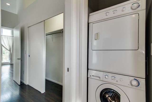 1201 5th Ave N Apt 203, Nashville, TN 37208