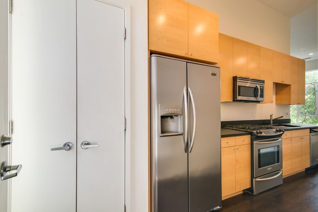 1201 5th Ave N Apt 203, Nashville, TN 37208