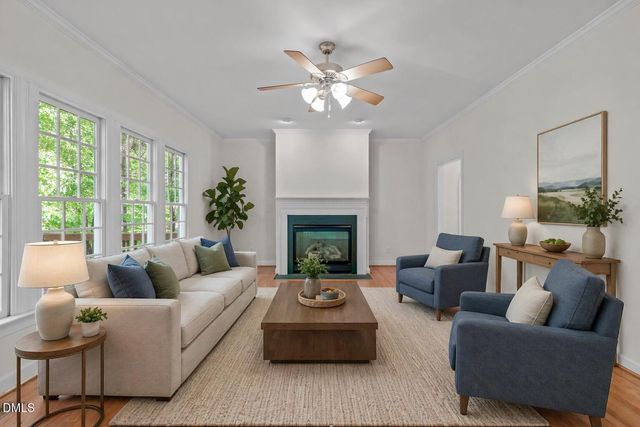 2929 Sunnystone Way, Raleigh, NC 27613