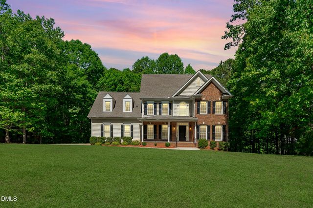 2929 Sunnystone Way, Raleigh, NC 27613