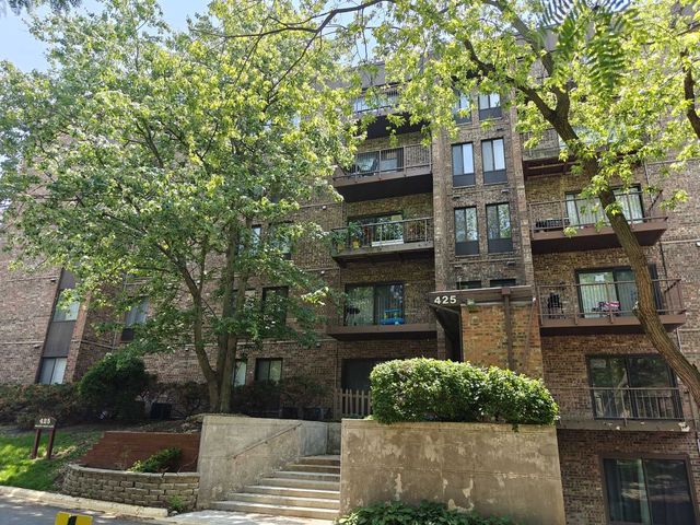 425 Walnut Creek Lane 1401, Lisle, IL 60532