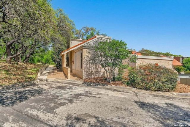 3729 Big Meadows St, San Antonio, TX 78230