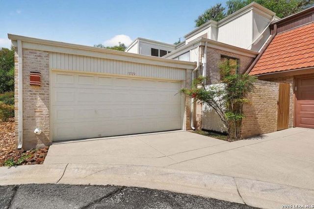 3729 Big Meadows St, San Antonio, TX 78230