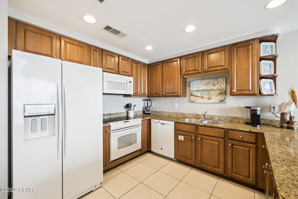 Image 20 of property listing at 17729 Front Beach Road 2002E, Panama City Beach, FL 32413