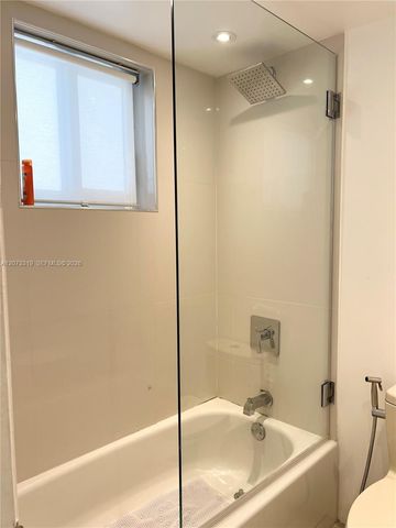 1666 West Avenue 307, Miami Beach, FL 33139