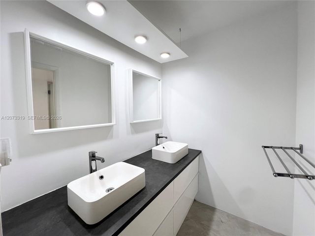 1666 West Avenue 307, Miami Beach, FL 33139
