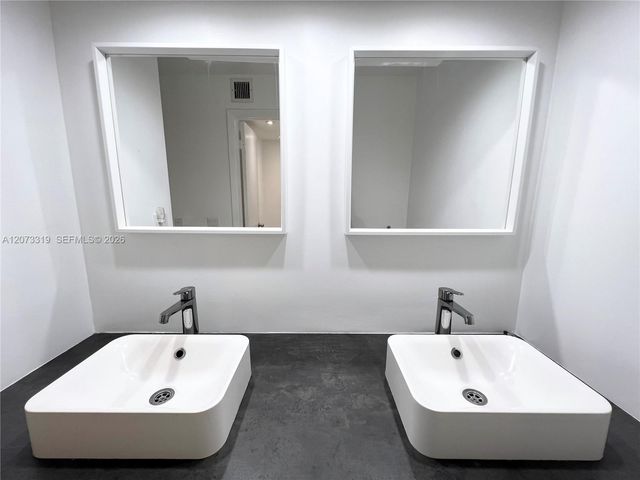 1666 West Avenue 307, Miami Beach, FL 33139