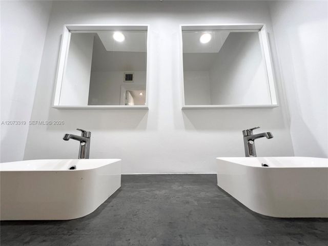 1666 West Avenue 307, Miami Beach, FL 33139