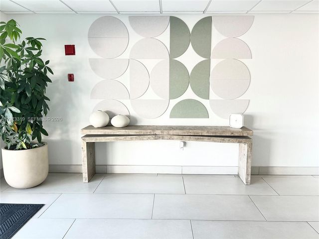 1666 West Avenue 307, Miami Beach, FL 33139