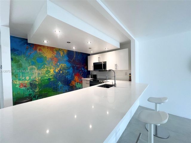 1666 West Avenue 307, Miami Beach, FL 33139
