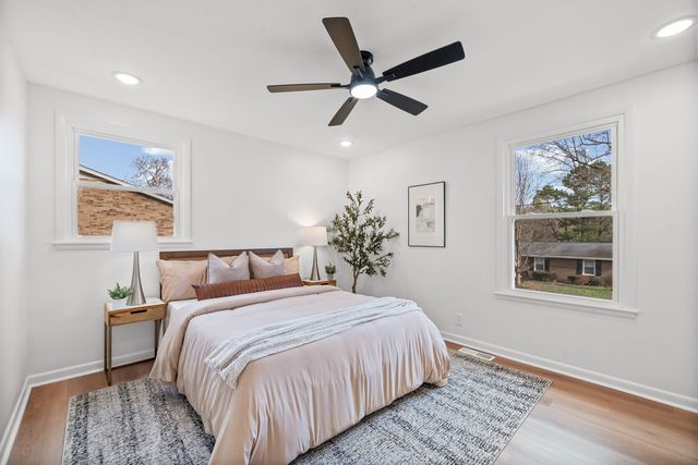 4829 Concord Dr, Hermitage, TN 37076