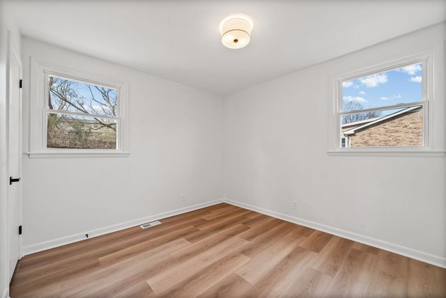 4829 Concord Dr, Hermitage, TN 37076