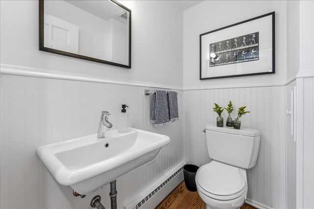 2121 Greenwood Avenue, Wilmette, IL 60091