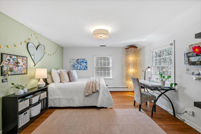 2121 Greenwood Avenue, Wilmette, IL 60091