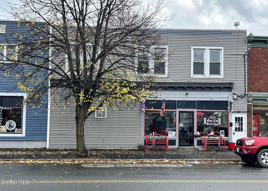 32 112th Street, Troy, NY 12182