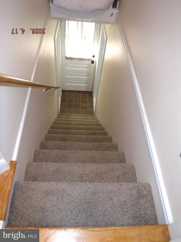 16 CRAFTON RD, Essex, MD 21221