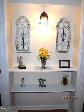 16 CRAFTON RD, Essex, MD 21221