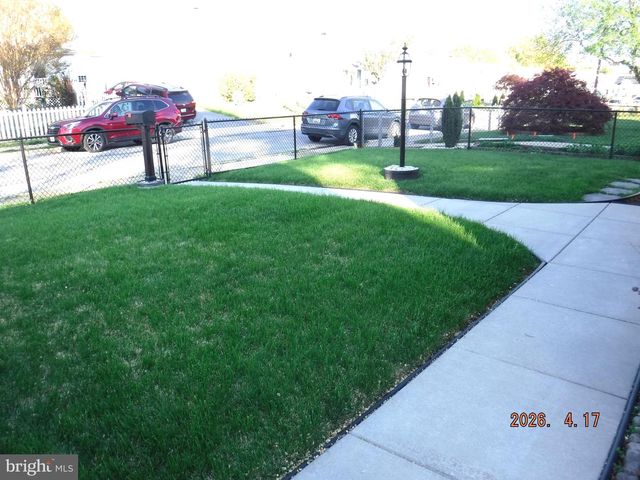 16 CRAFTON RD, Essex, MD 21221