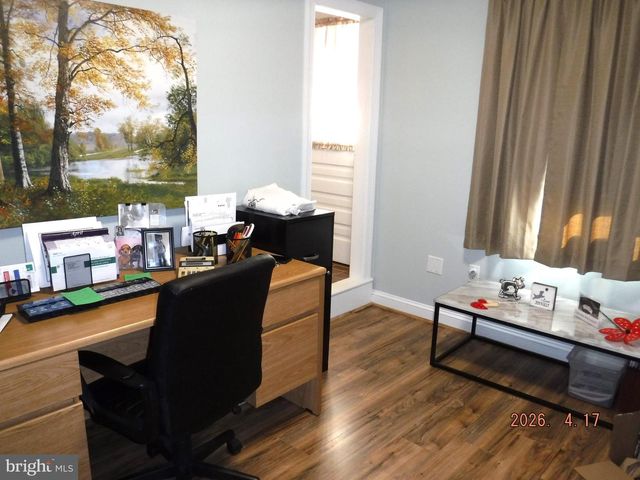 16 CRAFTON RD, Essex, MD 21221