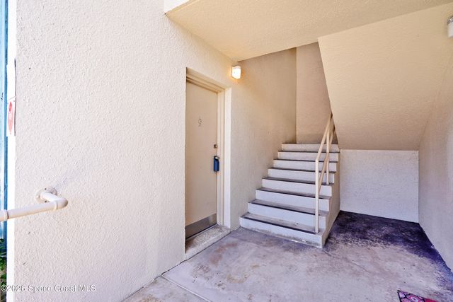 250 N Banana River Drive B15, Merritt Island, FL 32952