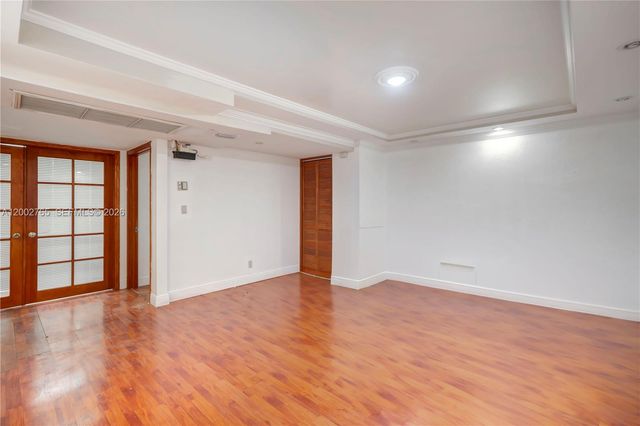 13499 Biscayne Blvd CUM1, North Miami, FL 33181