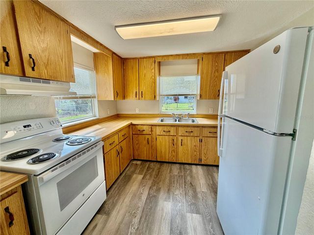 111 JAMES STREET, Auburndale, FL 33823