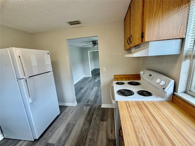 111 JAMES STREET, Auburndale, FL 33823