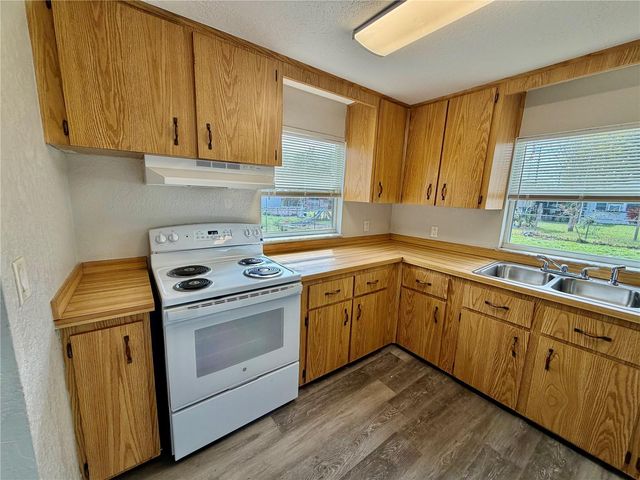 111 JAMES STREET, Auburndale, FL 33823