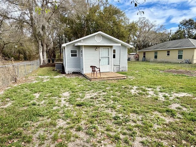 111 JAMES STREET, Auburndale, FL 33823