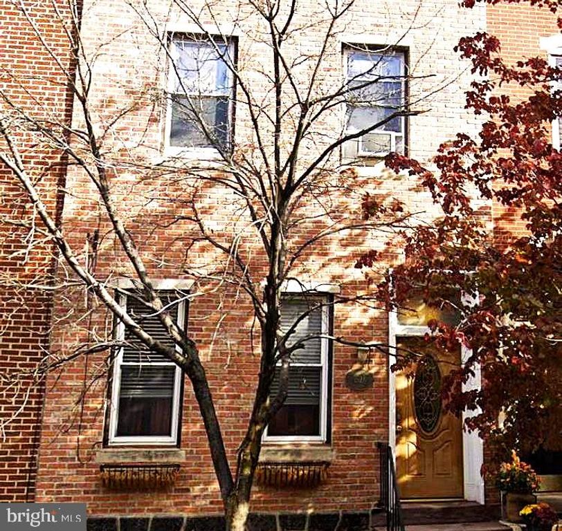 1523-00 CHRISTIAN ST, Philadelphia, PA 19146