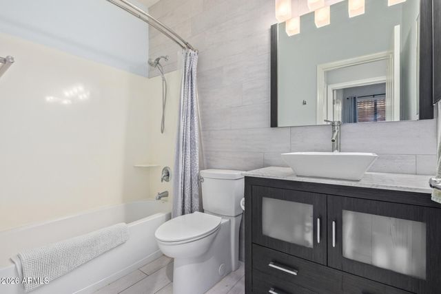 4261 E CROWN Court, Gilbert, AZ 85298