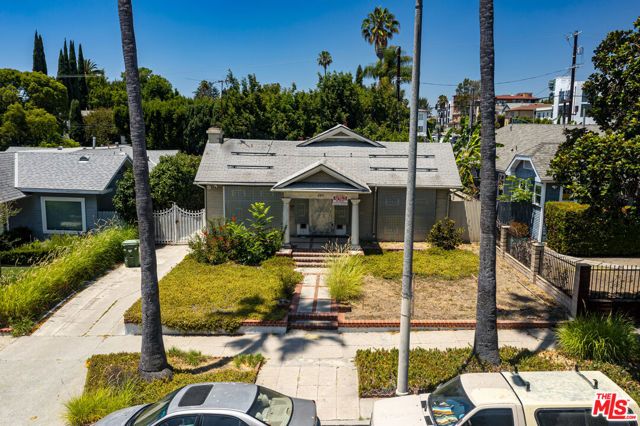 245 N Gramercy Place, Los Angeles, CA 90004