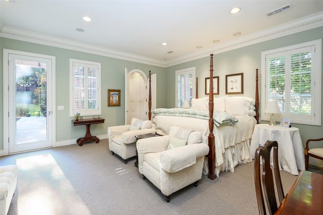 2116 Bradford Park Court, Fort Worth, TX 76107
