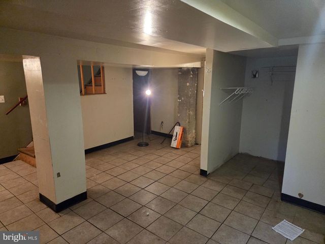 715 SHEPHERD ST NW, Washington, DC 20011