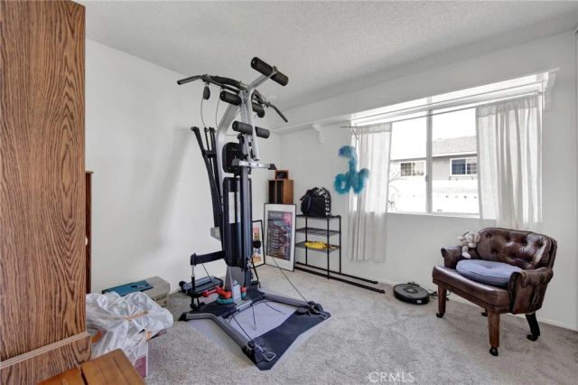 21631 Grovepark, Saugus, CA 91350