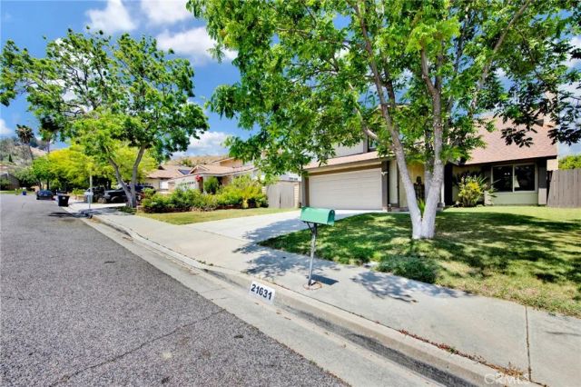 21631 Grovepark, Saugus, CA 91350