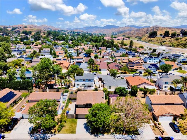 21631 Grovepark, Saugus, CA 91350