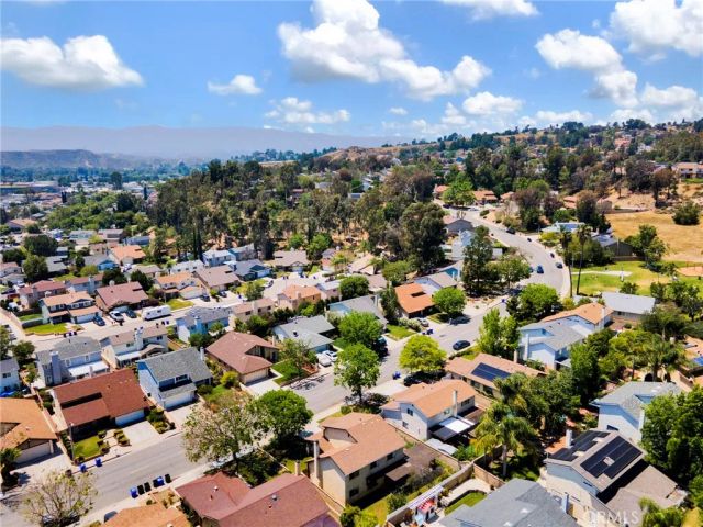 21631 Grovepark, Saugus, CA 91350