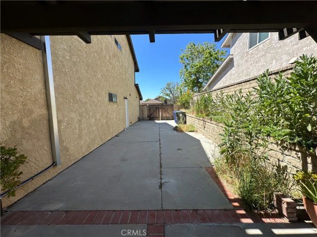 21631 Grovepark, Saugus, CA 91350