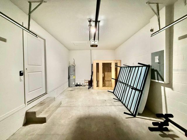 2904 E COLUMBUS DRIVE, Tampa, FL 33605