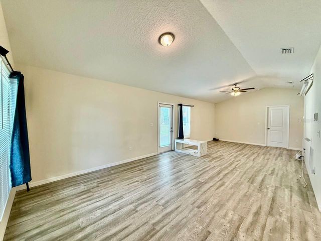 2904 E COLUMBUS DRIVE, Tampa, FL 33605