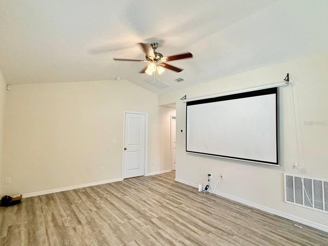 2904 E COLUMBUS DRIVE, Tampa, FL 33605