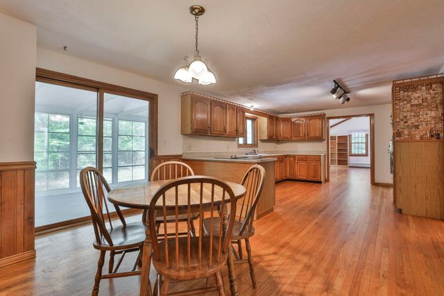 69 Stowell Road, Bedford, NH 03110