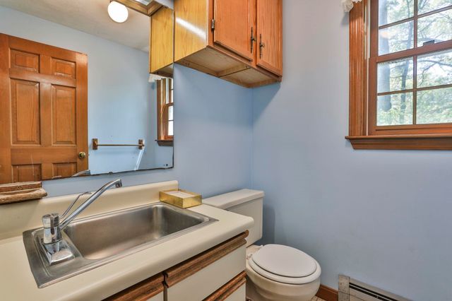 69 Stowell Road, Bedford, NH 03110