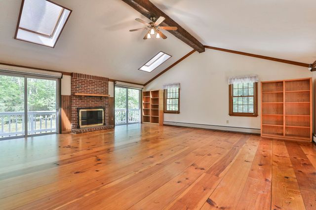 69 Stowell Road, Bedford, NH 03110